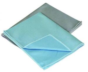 DESCRIPTION (9) PACKS OF (2) CARRAND MICROFIBER GLASS TOWELS BRAND/MODEL 40064 ADDITIONAL INFORMATION BLUE/RETAILS AT $35.91 PER LOT SIZE 12" X 16" TH