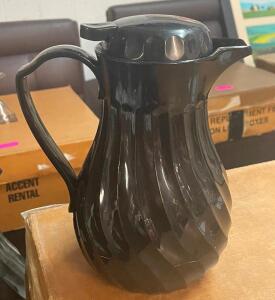 (6) - BLACK BEVERAGE PITCHERS