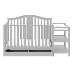 DESCRIPTION: SOLANO 4-IN-1 CONVERTIBLE CRIB AND CHANGER W/ DRAWER BRAND/MODEL: GRACO RETAIL$: $249.99 LOCATION: BREEZEWAY QTY: 1