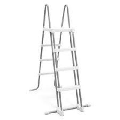 DESCRIPTION: DELUXE POOL LADDER WITH REMOVABLE STEPS FOR 48" POOLS RETAIL$: $119.96 LOCATION: SHOWROOM 1 QTY: 1
