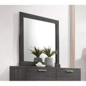 DESCRIPTION: (1) DRESSER MIRROR FOR LANTHA COLLECTION BRAND/MODEL: ACME FURNITURE #22034 INFORMATION: GRAY OAK RETAIL$: $151.00 EA QTY: 1