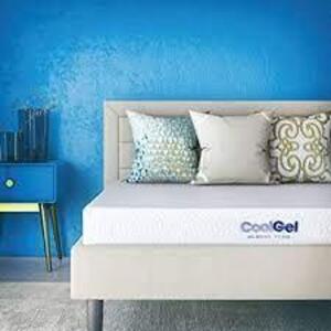 DESCRIPTION: (1) COOL GEL MEMORY FOAM MATTRESS BRAND/MODEL: COOL GEL #410106-1130 RETAIL$: $186.36 EA SIZE: FULL, 6" GEL QTY: 1