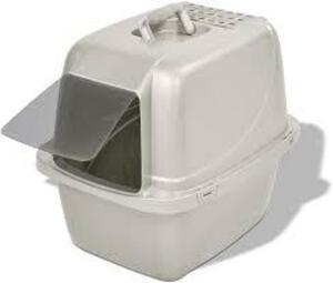 DESCRIPTION: (1) CAT LITTER BOX BRAND/MODEL: VAN NESS RETAIL$: $50.00 EA SIZE: LARGE QTY: 1