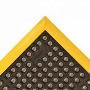 DESCRIPTION: (1) ANTI FATIGUE WORK MAT INFORMATION: BLACK AND YELLOW RETAIL$: $120.00 EA SIZE: 3X5 QTY: 1