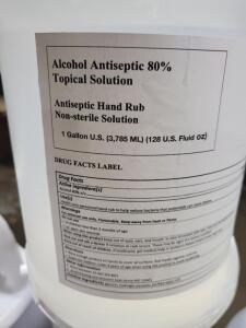 DESCRIPTION: (2) ALCOHOL ANTISEPTIC BRAND/MODEL: TOPICAL SOLUTION HAND RUB INFORMATION: 0.8 RETAIL$: $40.00 EA SIZE: 1 GALLON QTY: 2