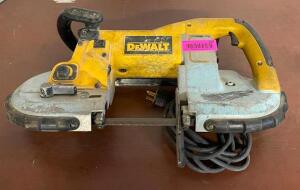 DESCRIPTION: DEWALT DEEP CUT VARIABLE SPEED CORDED BAND SAW BRAND/MODEL: DEWALT LOCATION: SHOWROOM 2 QTY: 1