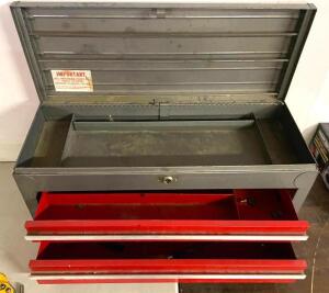 DESCRIPTION: 26" TWO-DRAWER METAL TOOLBOX LOCATION: SHOWROOM 2 QTY: 1