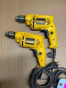 DESCRIPTION: (2) DEWALT 3/8" ROTARY DRILL BRAND/MODEL: DEWALT LOCATION: SHOWROOM #2 QTY: 2