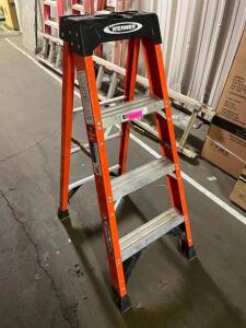 DESCRIPTION: LOUISVILLE 4' FIBERGLASS LADDER BRAND / MODEL: NXT1A04 ADDITIONAL INFORMATION 300 LB. CAPACITY, TYPE 1A SIZE 4' LOCATION: BREEZE WAY QTY: