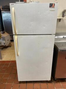 ELECTROLUX REFRIGERATOR / FREEZER