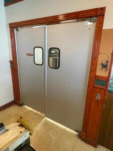 ELIASON DOUBLE SWINGING DOOR