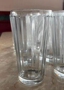 (7) - BEVERAGE GLASSES