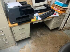 DESCRIPTION: 60" X 30" METAL DESK W/ LAMINATE WOOD TOP ADDITIONAL INFORMATION CONTENTS ARE NOT INCLUDED SIZE 60" X 30" LOCATION: BASEMENT QTY: 1