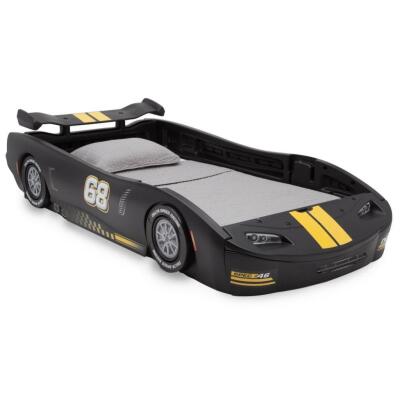 DESCRIPTION (1) DELTA CHILDREN TURBO RACE CAR TWIN BED BRAND/MODEL BB87003GN ADDITIONAL INFORMATION BLACK & YELLOW/FRAME ONLY, BED NOT INCLUDED/RETAIL