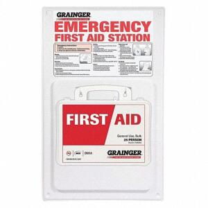 DESCRIPTION: (4) FIRST AID KIT BRAND/MODEL: GRAINGER #46A930 INFORMATION: WHITE RETAIL$: $66.51 EA SIZE: SERVES 25 PEOPLE QTY: 4