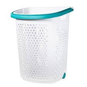 DESCRIPTION: (1) ROLLING HAMPER BRAND/MODEL: HOME LOGIC RETAIL$: $19.20 EA SIZE: 70.52 L QTY: 1