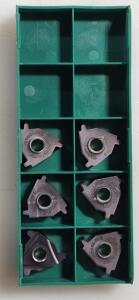 DESCRIPTION: (36) L54 4P LAAY FLAT GROOVING INSERTS BRAND/MODEL: TOOL FLO TF28715AC54C RETAIL$: $ 17.89 PER INSERT QTY: 36