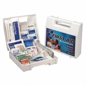 DESCRIPTION: (3) FIRST AID KIT BRAND/MODEL: FIRST AID ONLY #40JH28 INFORMATION: WHITE RETAIL$: $23.81 EA SIZE: SERVES 50 PEOPLE QTY: 3