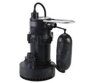 DESCRIPTION: (1) AUTOMATIC DISCHARGE SUMP PUMP BRAND/MODEL: LITTLE GIANT #505702 INFORMATION: BLACK RETAIL$: $204.29 EA SIZE: 1-1/2" QTY: 1