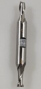 DESCRIPTION: (1) HSS SQ END MILL BRAND/MODEL: HERTEL 41115700 RETAIL$: 30.25 SIZE: 15/64" 1/2" LOC 3/8" SD QTY: 1