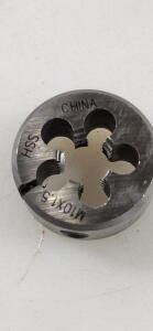 DESCRIPTION: (2) HSS ROUND ADJUSTABLE DIE BRAND/MODEL: VC 03862901 RETAIL$: 36.38 SIZE: M10x1.50 METRIC COARSE QTY: 2