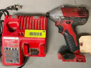 MILWAUKEE IMPACTOR AND CHARGER SET