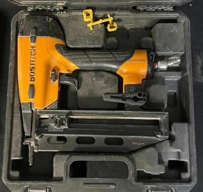 BOSTITCH PNEUMATIC FRAMING NAILER WITH CASE