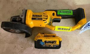 20 VOLT MAX ANGLE GRINDER WITH BATTERY