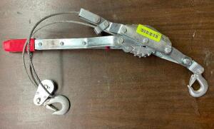 2 TON CABLE PULLER WITH HOOK ENDS