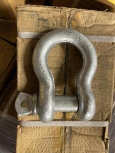 (10) 1 1/8" SCREW PIN ANCHOR SHACKLES