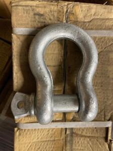 (10) 1 1/8" SCREW PIN ANCHOR SHACKLES