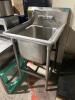 DESCRIPTION: 24" X 22" SINGLE WELL STAINLESS SINK. BRAND / MODEL: ADVANCE SIZE 22" X 24" LOCATION: AREA # 4 QTY: 1 - 2