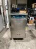 DESCRIPTION: ALTO-SHAAM HALF-SIZE UNDERCOUNTER COOK AND HOLD OVEN W/ CLASSIC CONTROLS BRAND / MODEL: ALTO-SHAAM 500-TH/II ADDITIONAL INFORMATION 208/2 - 3