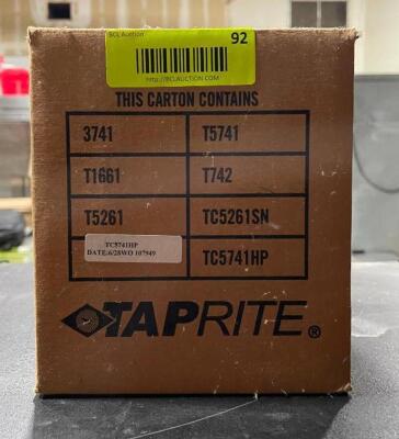 DESCRIPTION: TAPRITE CO2 REGULATOR- 1/4" BARB CONNECTION DUAL GAUGE BRAND / MODEL: TAPRITE ADDITIONAL INFORMATION NEW IN BOX LOCATION: AREA #5 QTY: 1