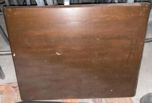 DESCRIPTION: 30" X 24" HARDWOOD TABLE TOP. ADDITIONAL INFORMATION NO BASE SIZE 30" X 24" LOCATION: AREA #6 QTY: 1