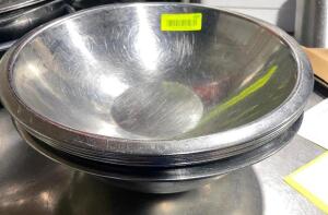 DESCRIPTION: (6) 12" STAINLESS MIXING BOWLS SIZE 12" LOCATION: AREA #1 THIS LOT IS: SOLD BY THE PIECE QTY: 6