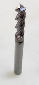 DESCRIPTION: (6) SOLID CARBIDE SQ END MILL BRAND/MODEL: NIAGARA N61635 RETAIL$: 44.4 SIZE: 1/4" 3/4" LOC QTY: 6