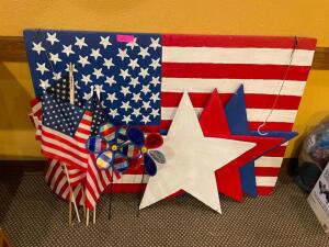 DESCRIPTION: ASSORTED PATRIOTIC DECORATIONS LOCATION: SEATING THIS LOT IS: ONE MONEY QTY: 1