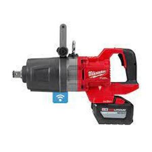 DESCRIPTION: (1) D-HANDLE HIGH TORQUE IMPACT WRENCH W/ ONE-KEY AND CARRY CASE BRAND/MODEL: MILWAUKEE #M18 INFORMATION: RED RETAIL$: $1399.00 TOTAL QTY