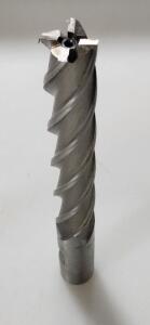 DESCRIPTION: (1) HSS SQ END MILL BRAND/MODEL: VC 01735406 RETAIL$: 66.28 SIZE: 5/8" 4" LOC QTY: 1