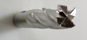 DESCRIPTION: (1) HSS SQ END MILL BRAND/MODEL: NIAGARA N40244 RETAIL$: $59.60 EA SIZE: 3/4" 1-58" LOC QTY: 1