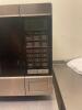 PANASONIC 1.6 CU FT MICROWAVE OVEN - 4