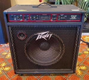 PEAVEY TNT115 BASS COMBO AMPLIFIER