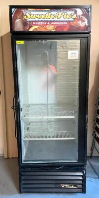 TRUE SINGLE GLASS DOOR MERCHANDISER REFRIGERATOR