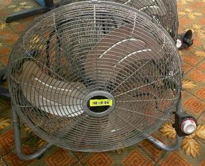 LASKO 20" FLOOR FAN