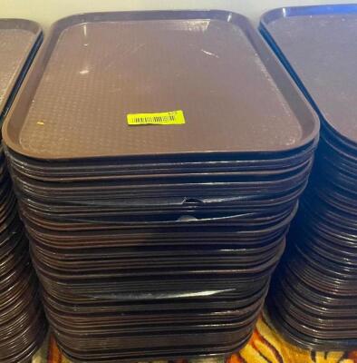 (36) BROWN PLASTIC CAFETERIA TRAYS