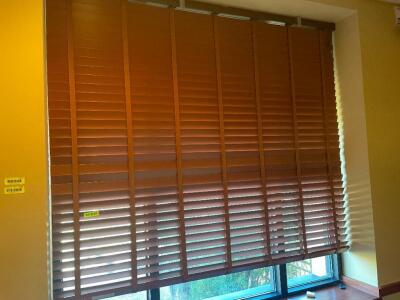 (12) SECTIONS OF 8' WOODEN BLINDS