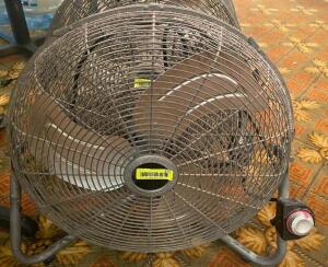 LASKO 20" FLOOR FAN