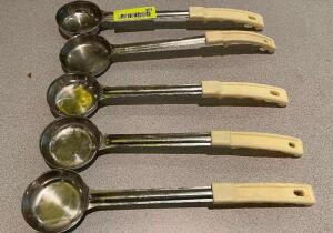 (5) 3 OZ PORTION SERVERS.