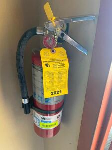 DRY CHEMICAL FIRE EXTINGUISHER